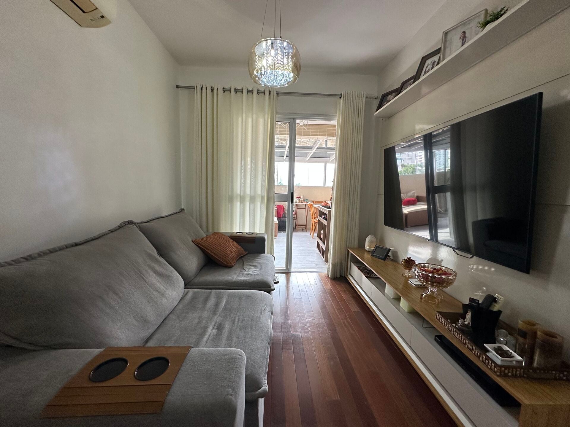 Apartamento Garden · 2 dorm. — Sala