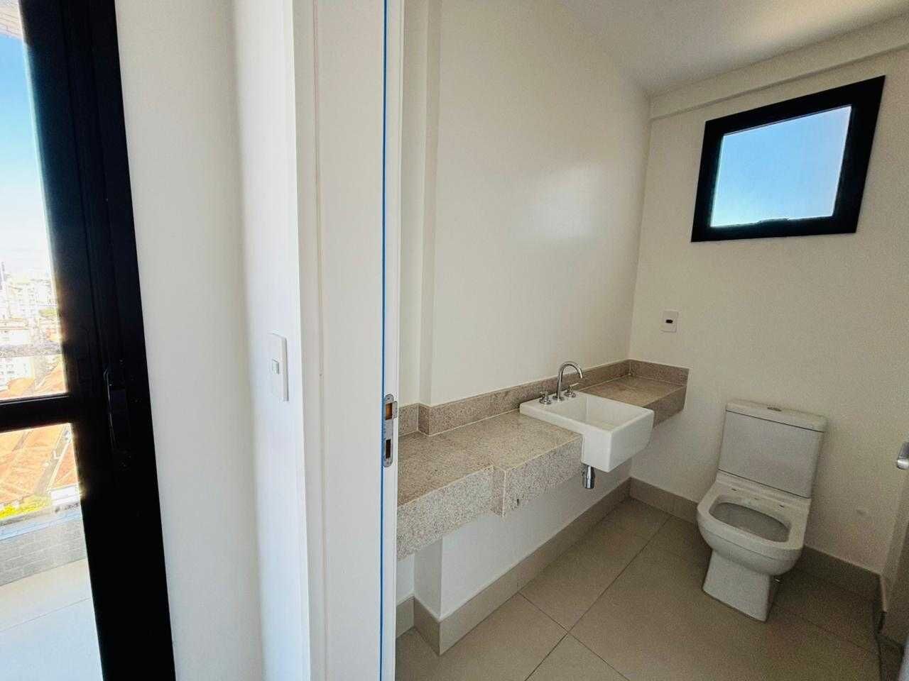 Apartamento 176 · 3 dorm. — Banheiro suite