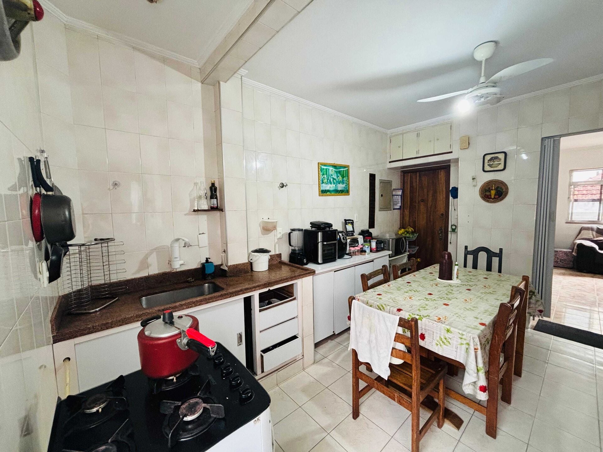 Apartamento · 3 dorm. — Cozinha