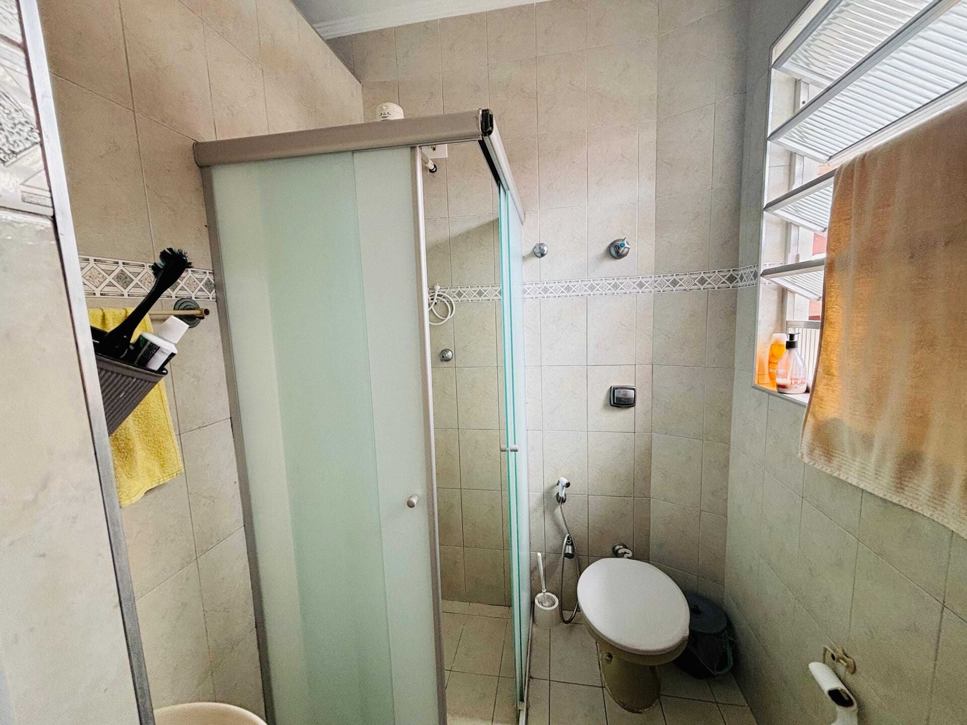 Apartamento · 3 dorm. — Banheiro