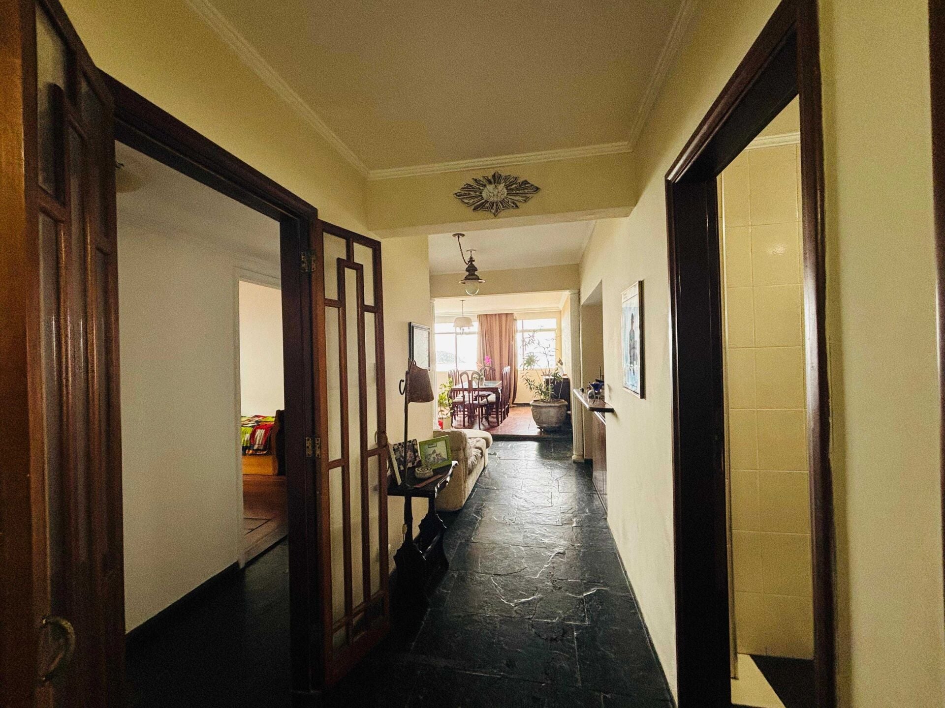 Apartamento · 3 dorm. — Circulação