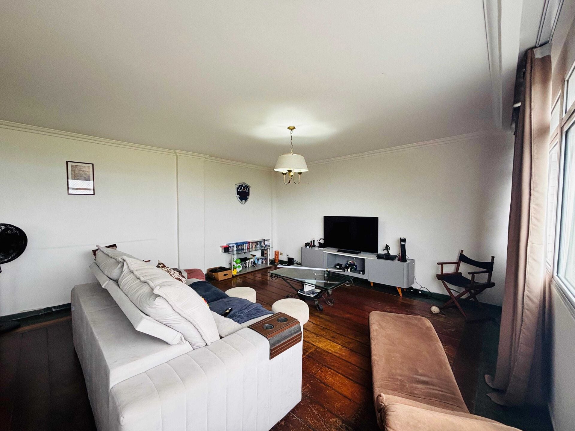 Apartamento · 3 dorm. — Sala