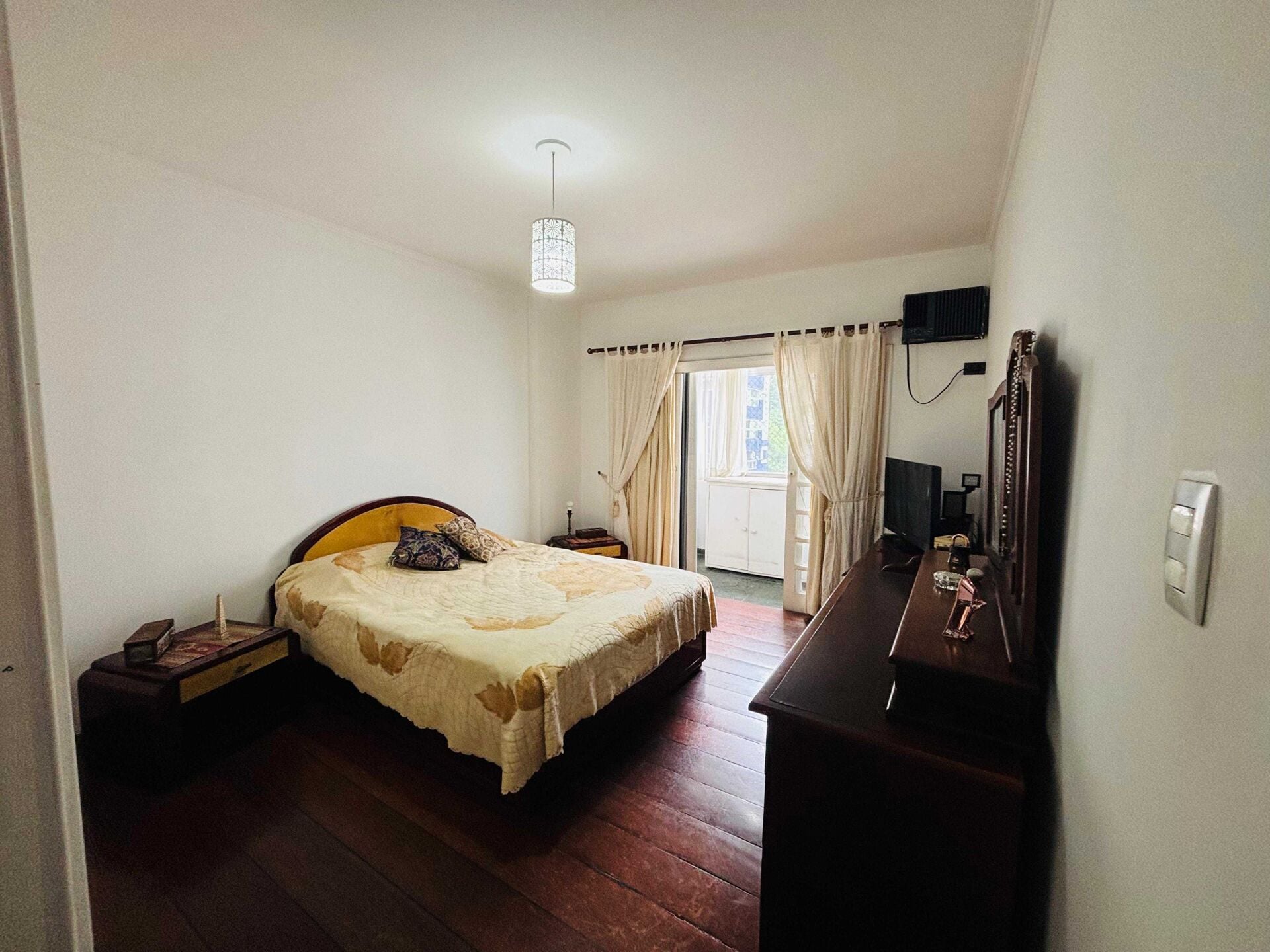 Apartamento · 3 dorm. — Suíte