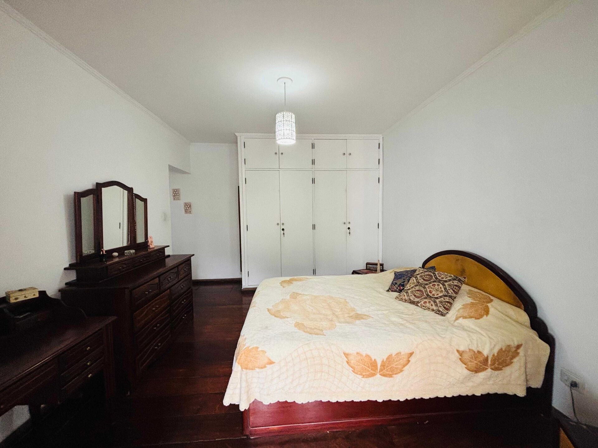 Apartamento · 3 dorm. — Suíte