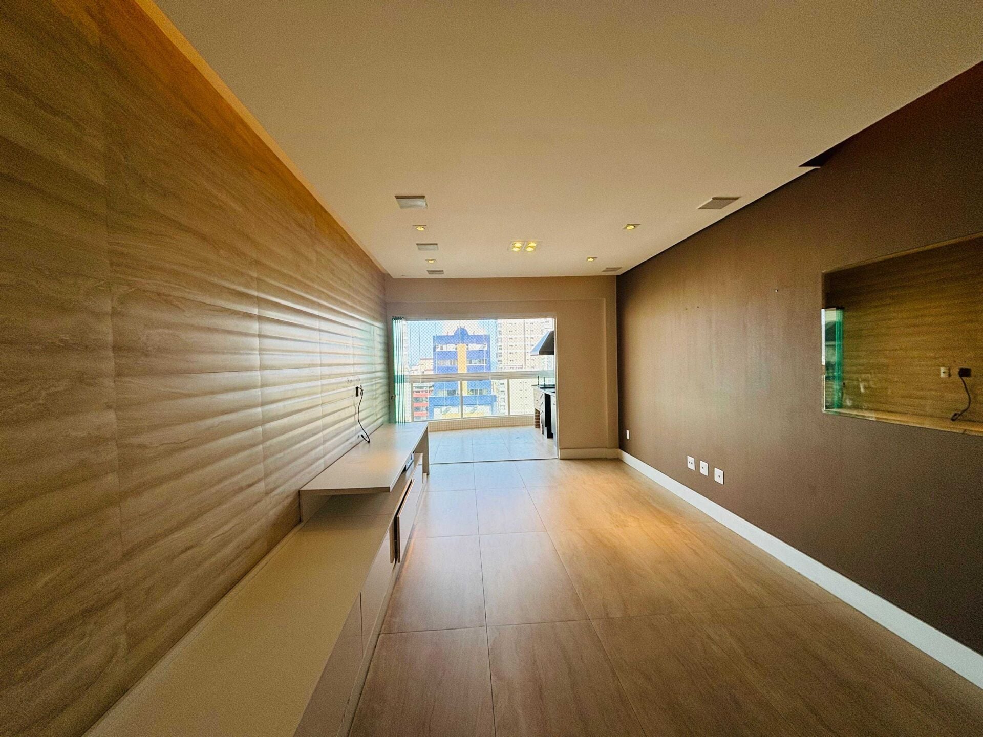Apartamento · 3 dorm. — Sala