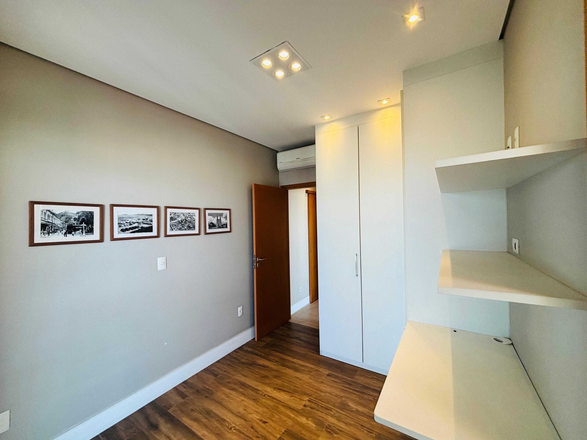 Apartamento · 3 dorm. — Suíte 1