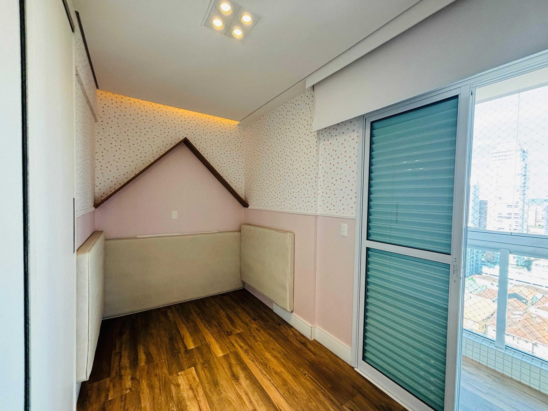 Apartamento · 3 dorm. — Suíte 3