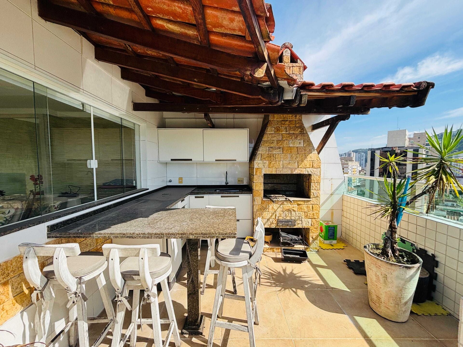 Cobertura duplex · 3 dorm. — Lazer