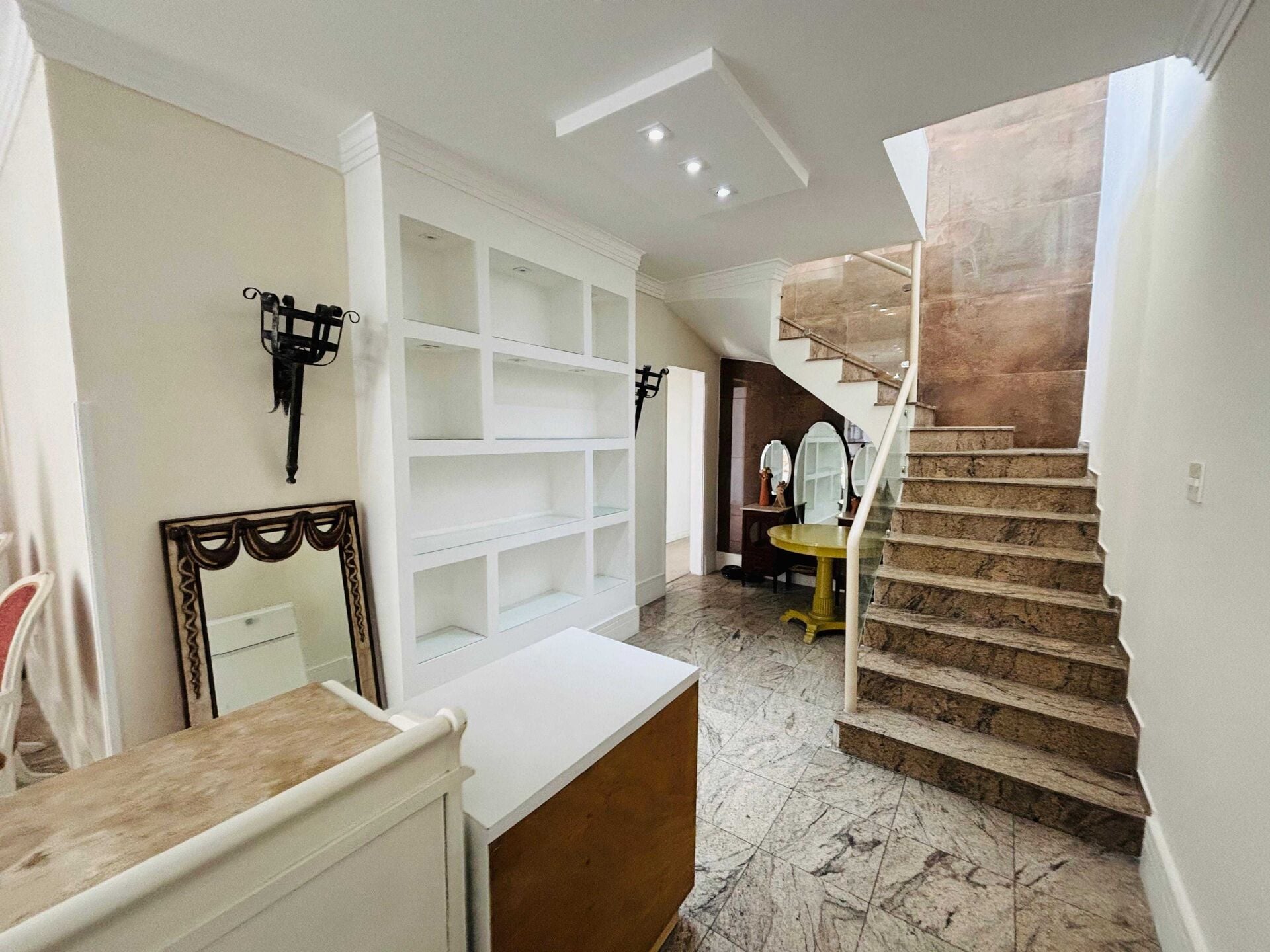 Cobertura duplex · 3 dorm. — Circulação