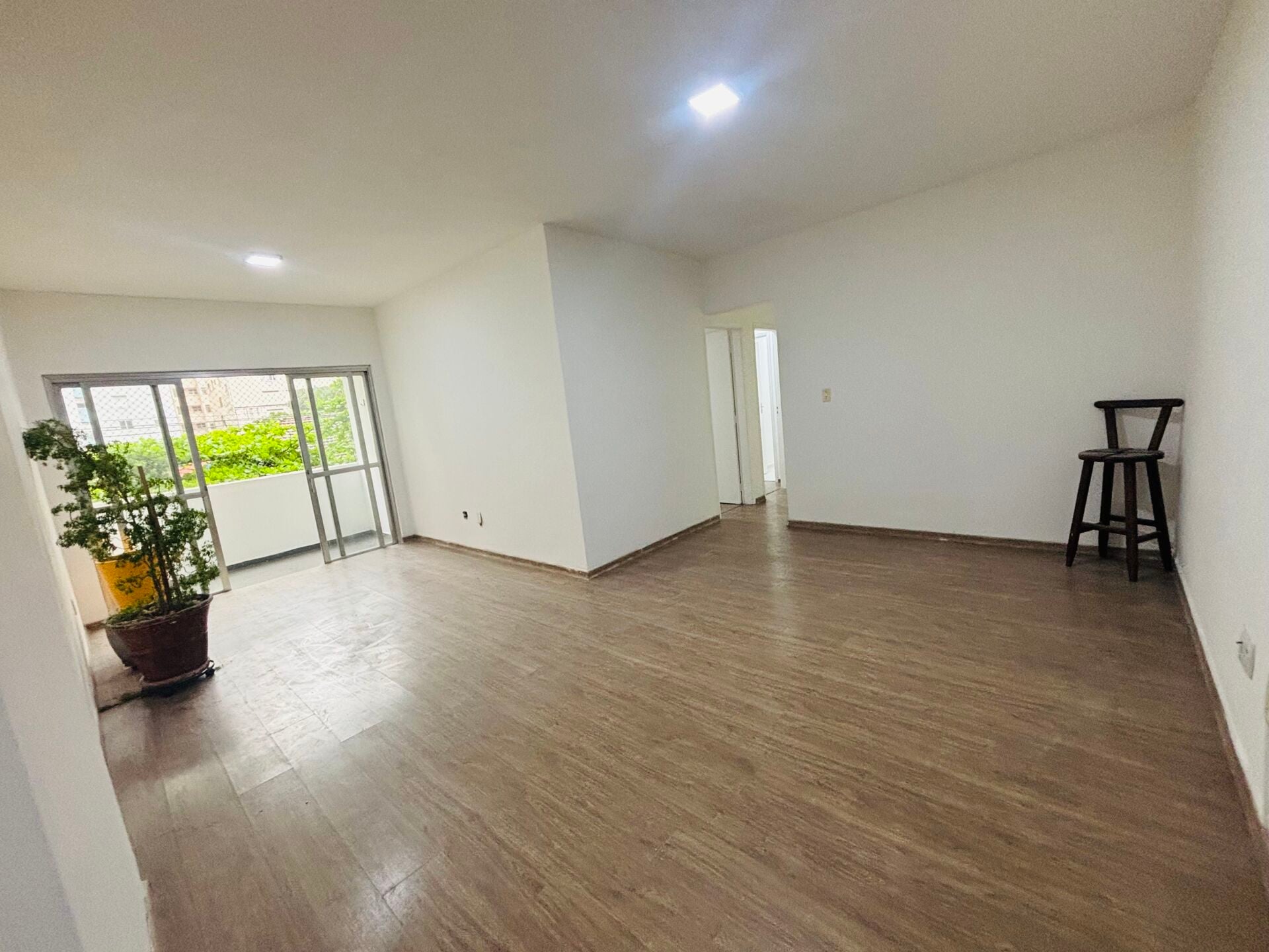 Apartamento 21 · 3 dorm. — Sala