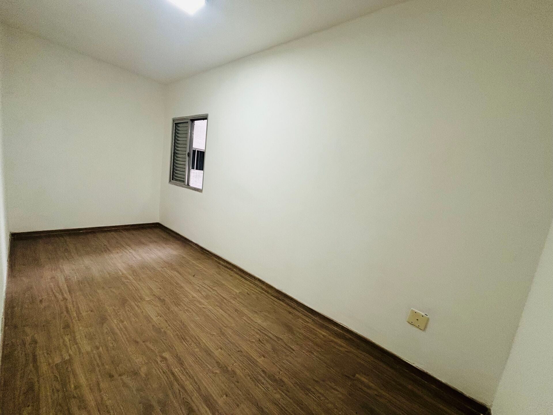 Apartamento 21 · 3 dorm. — Quarto