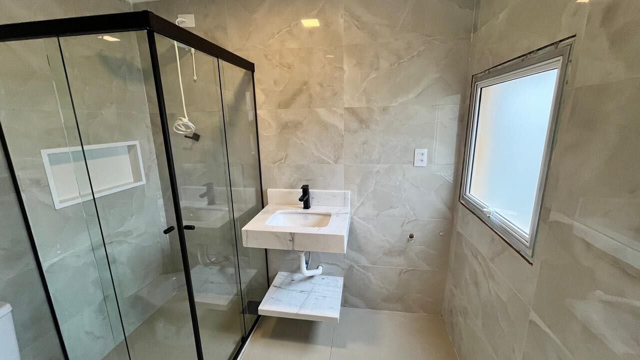 Apartamento Studio · 1 dorm. — Banheiro