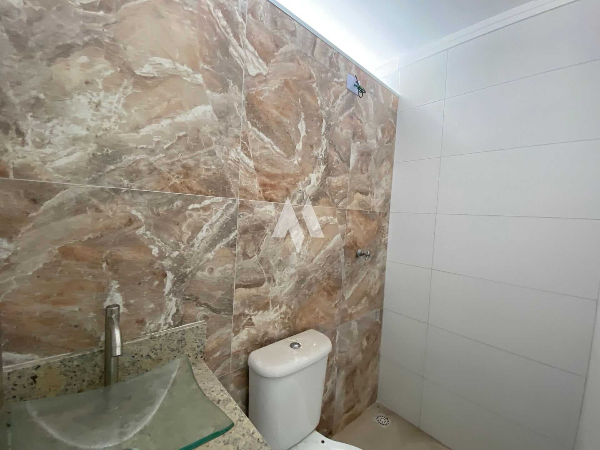 Casa em Villagio · 2 dorm. — Banheiro