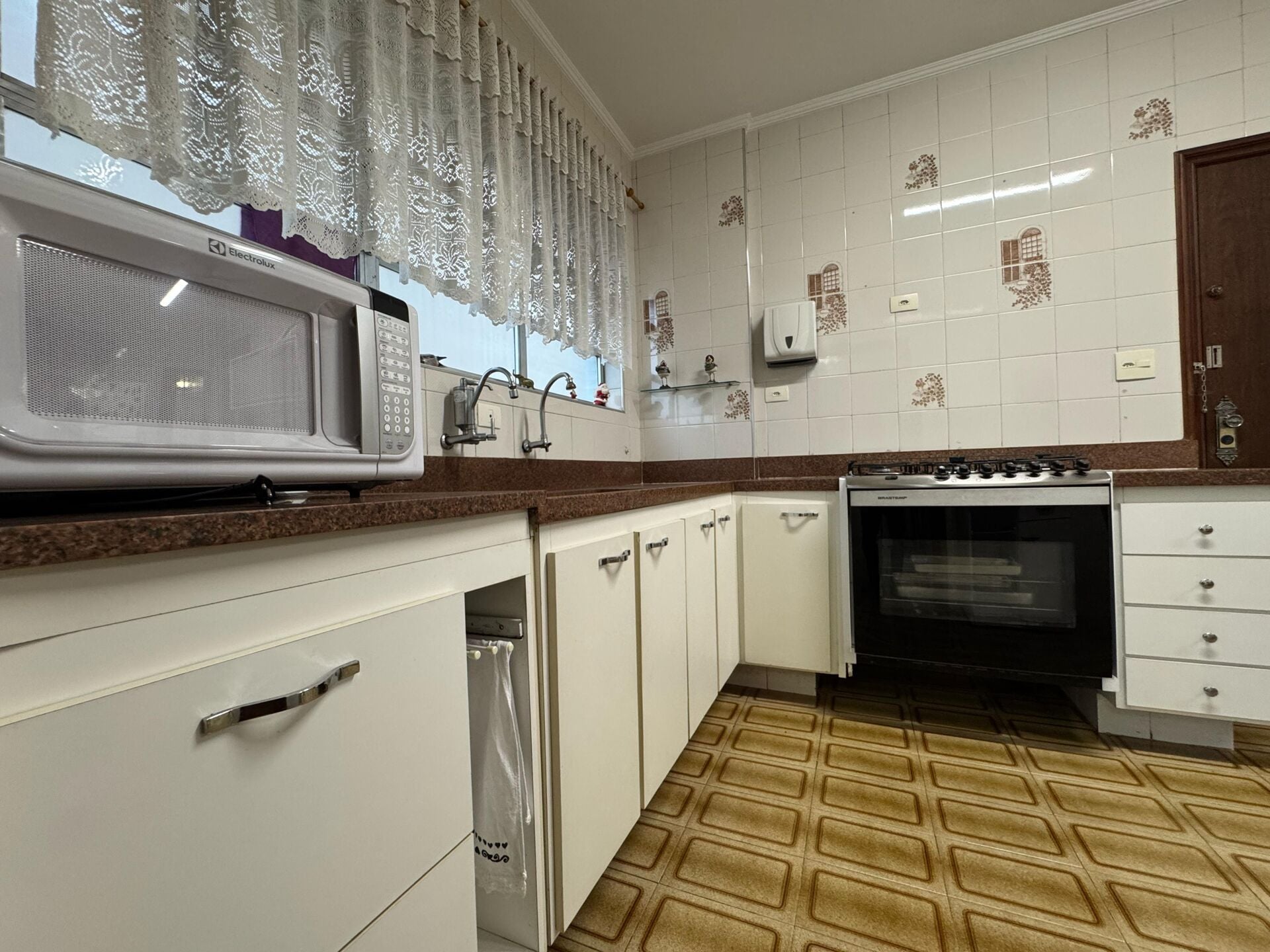 Apartamento 42 · 3 dorm. — Cozinha