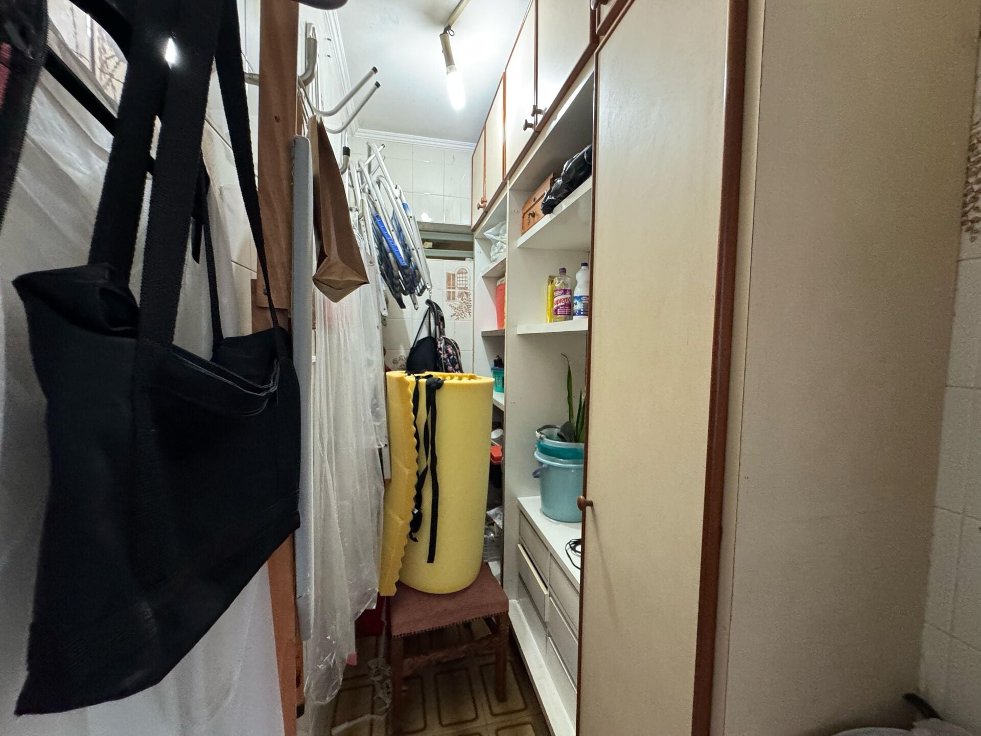 Apartamento 42 · 3 dorm. — Área de serviço