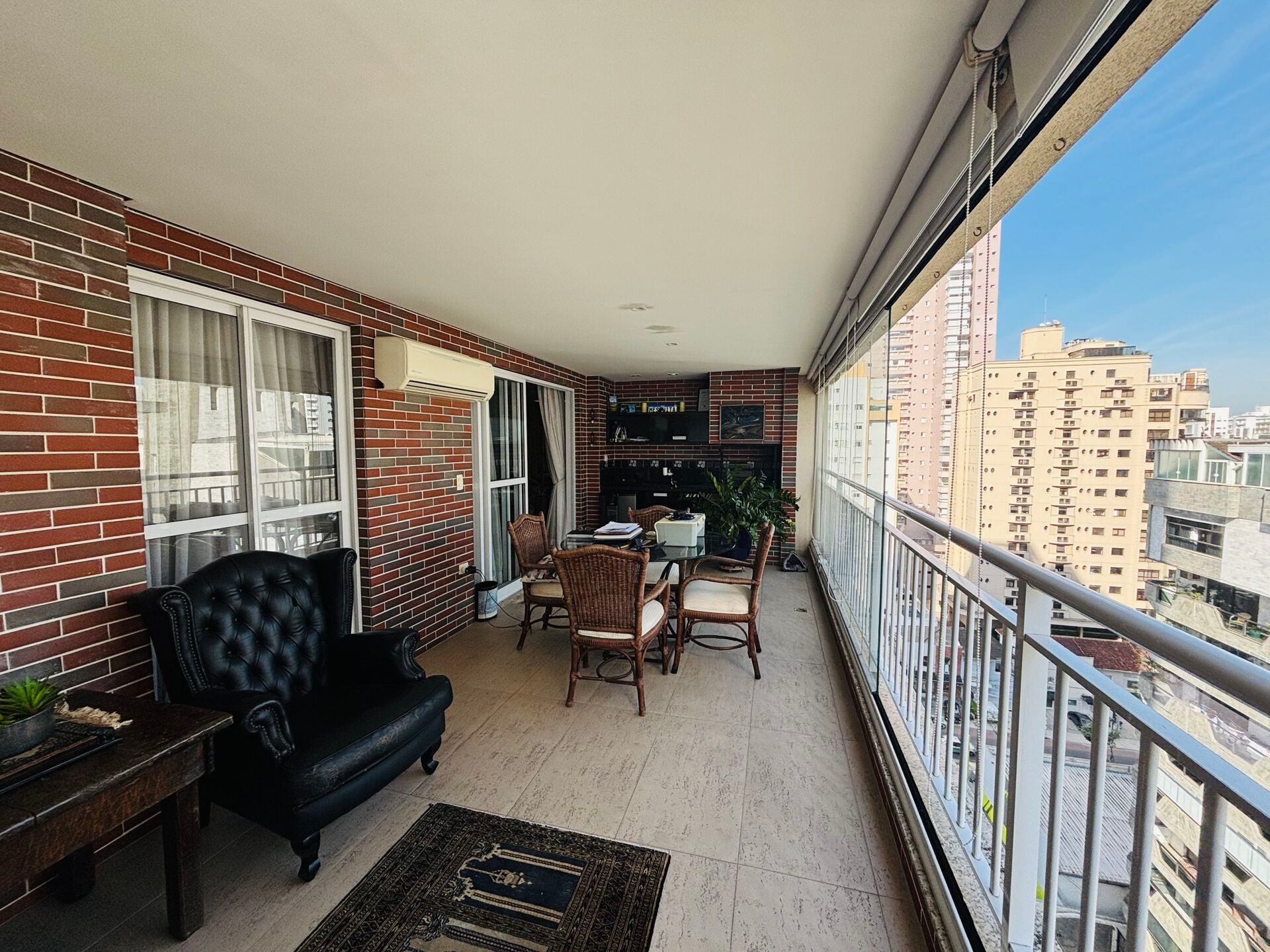 Apartamento · 3 dorm. — Varanda gourmet