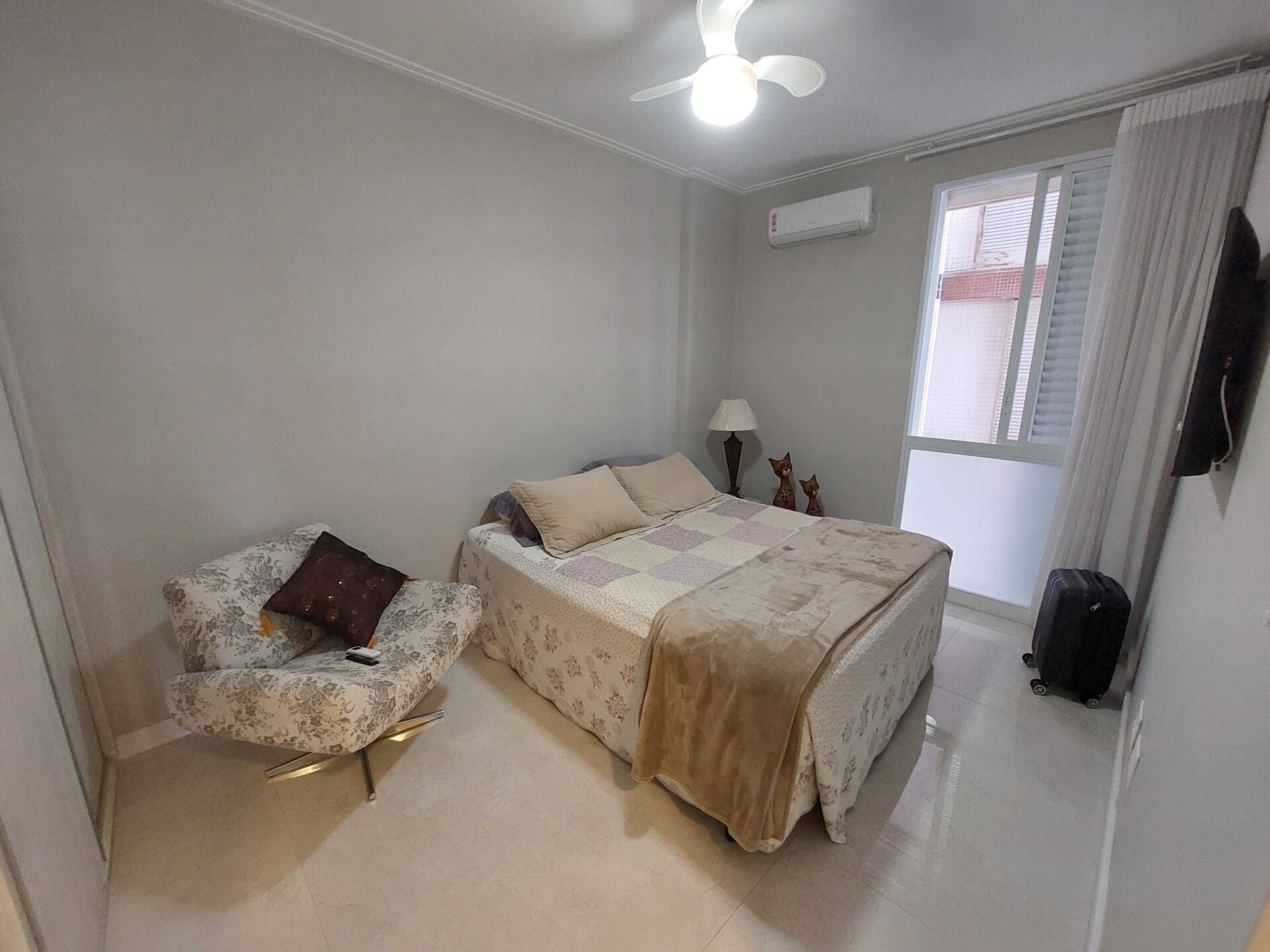 Apartamento · 3 dorm. — Suíte