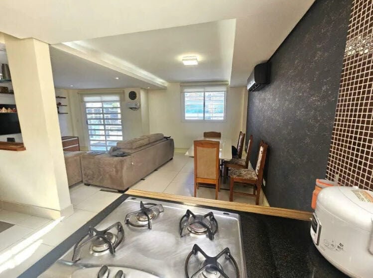 Casa Triplex · 3 dorm. — Cozinha