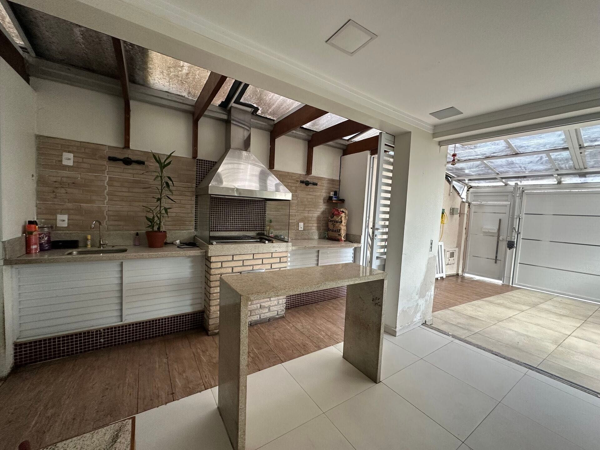 Casa Triplex · 3 dorm.