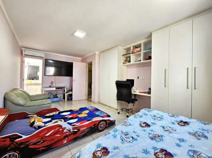 Casa Triplex · 3 dorm. — Suíte 2