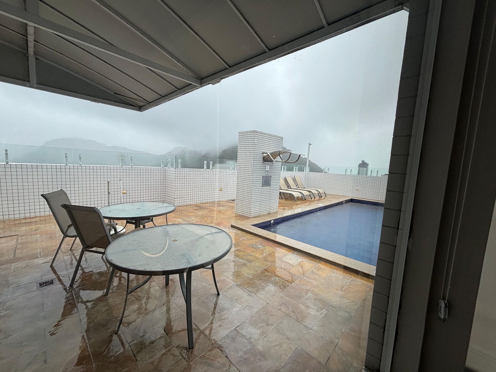 Apartamento 33 · 2 dorm. — Lazer