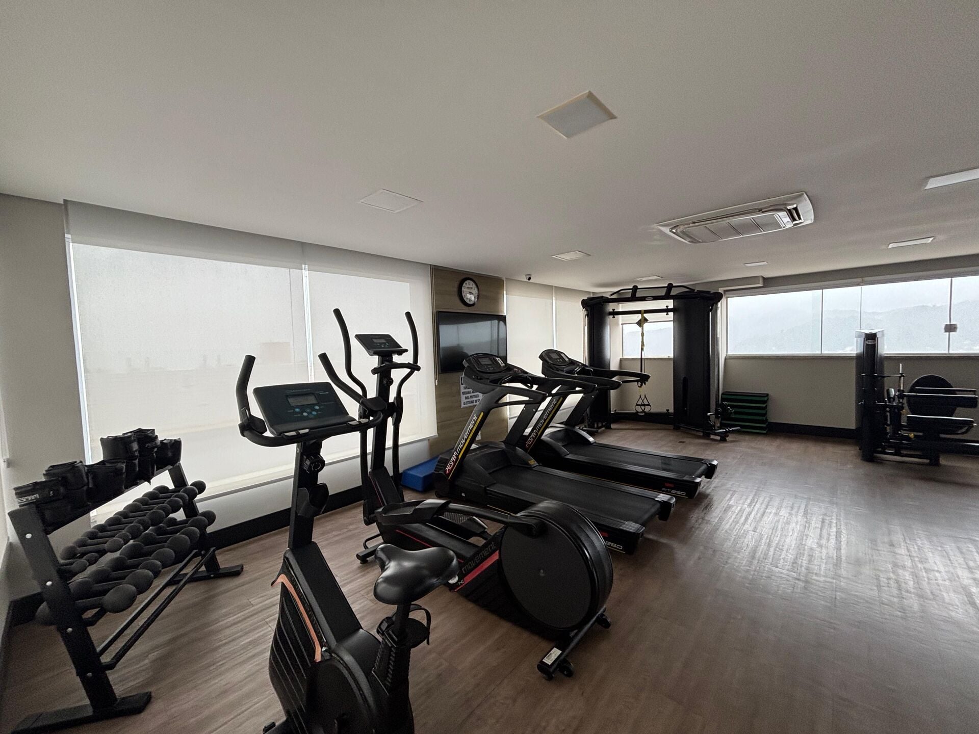 Apartamento 33 · 2 dorm. — Lazer