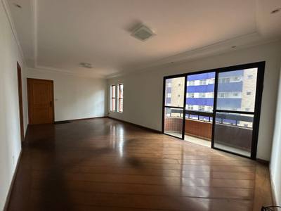 Apartamento · 3 dorm.