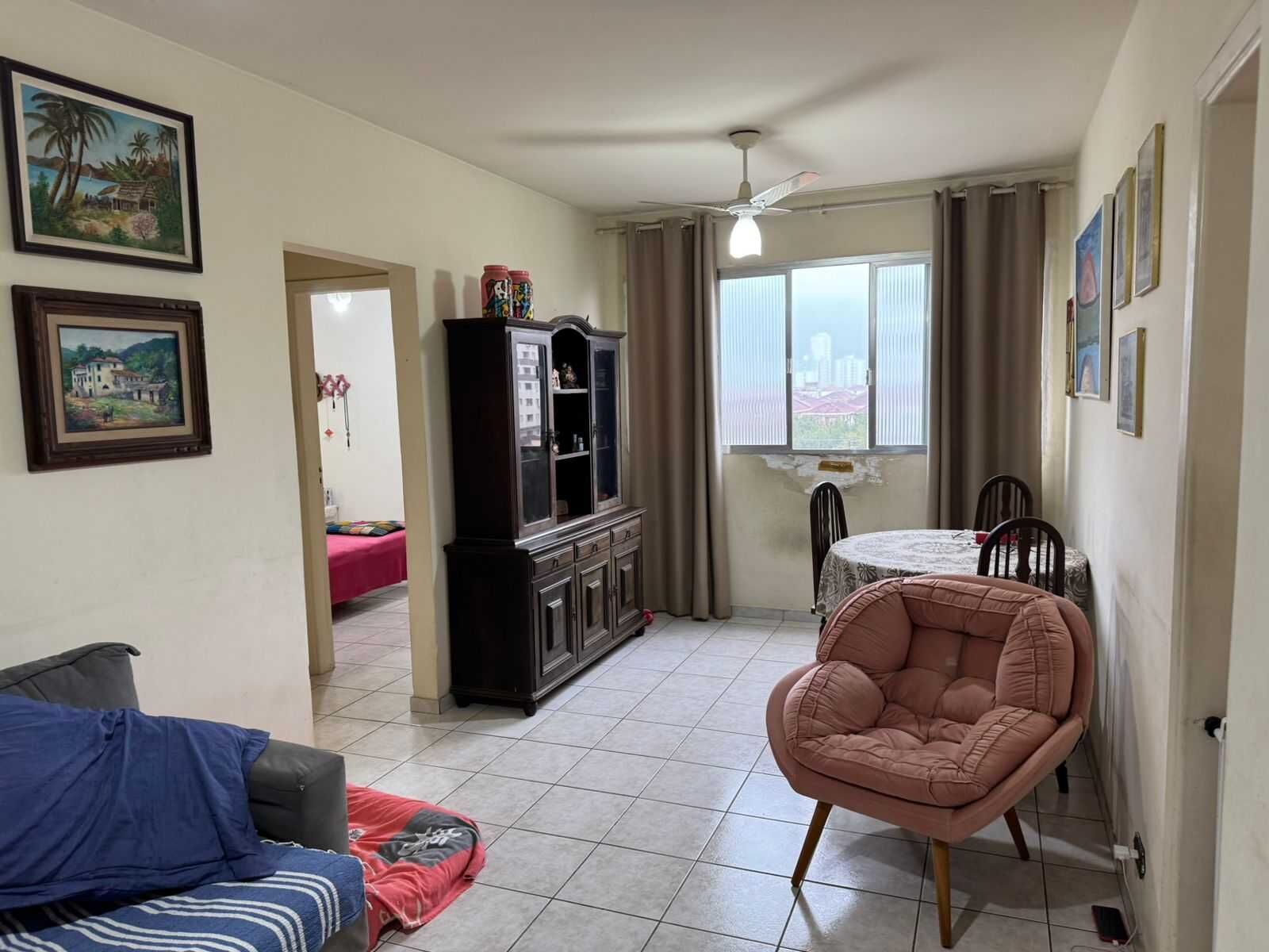 Apartamento · 2 dorm.