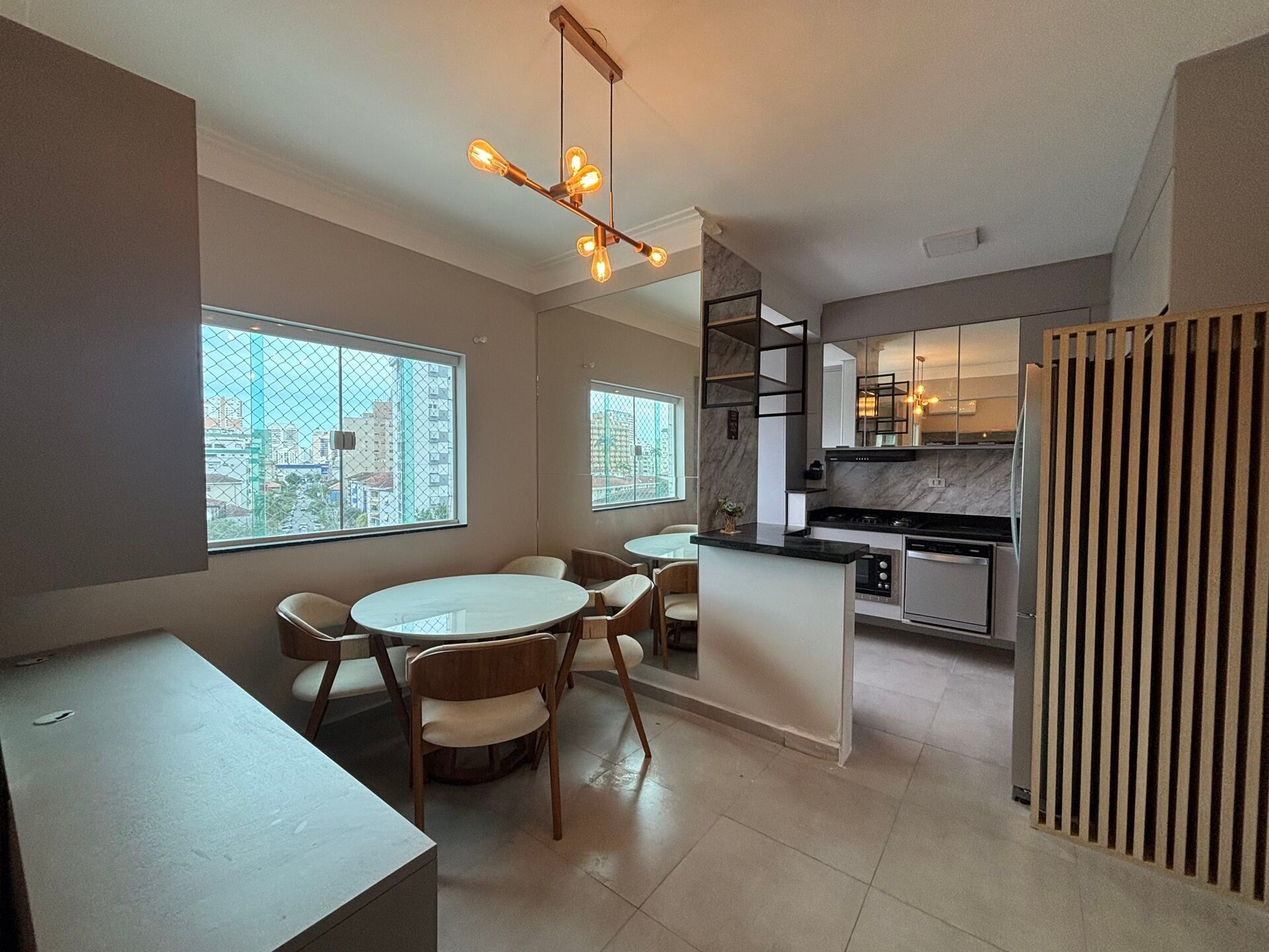 Apartamento · 2 dorm.