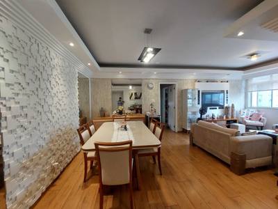 Apartamento · 3 dorm.