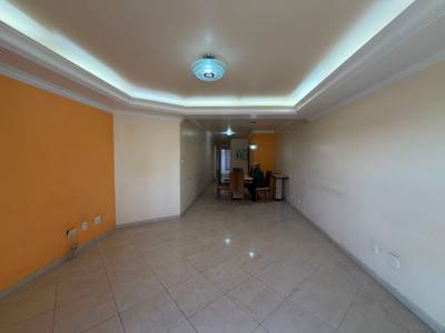 Apartamento · 3 dorm.